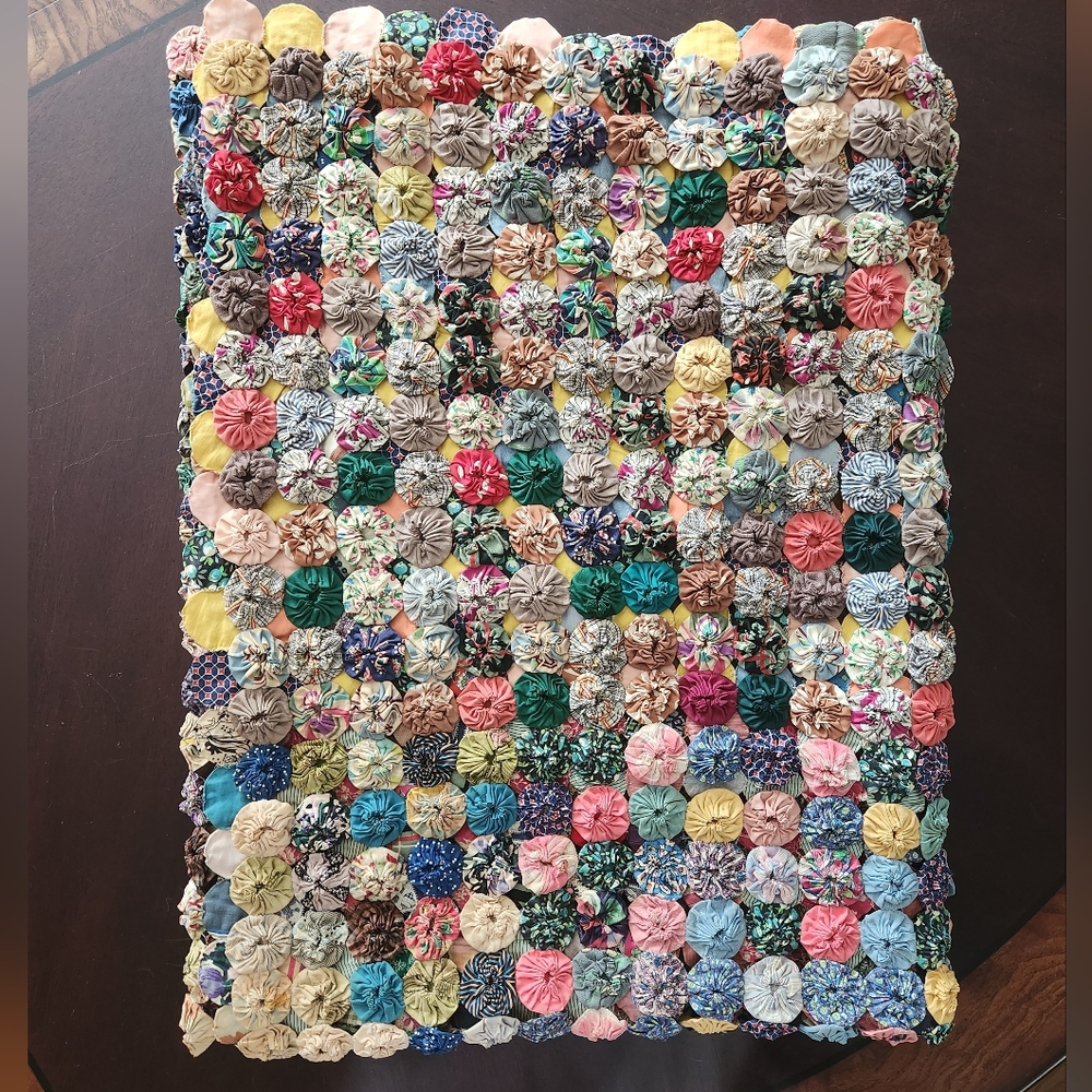 Vintage "YOYO" Blanket/Quilt